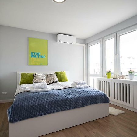 Wlr Apartments - Hoza II Warsaw Luaran gambar